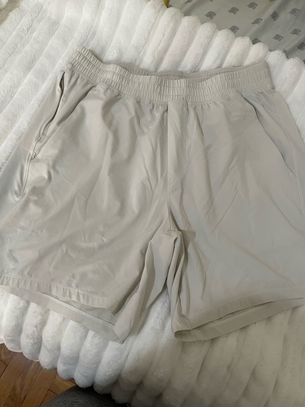 Lululemon Pace Breaker™ White Athletic Shorts with Blue Trim - Picture 2 of 15